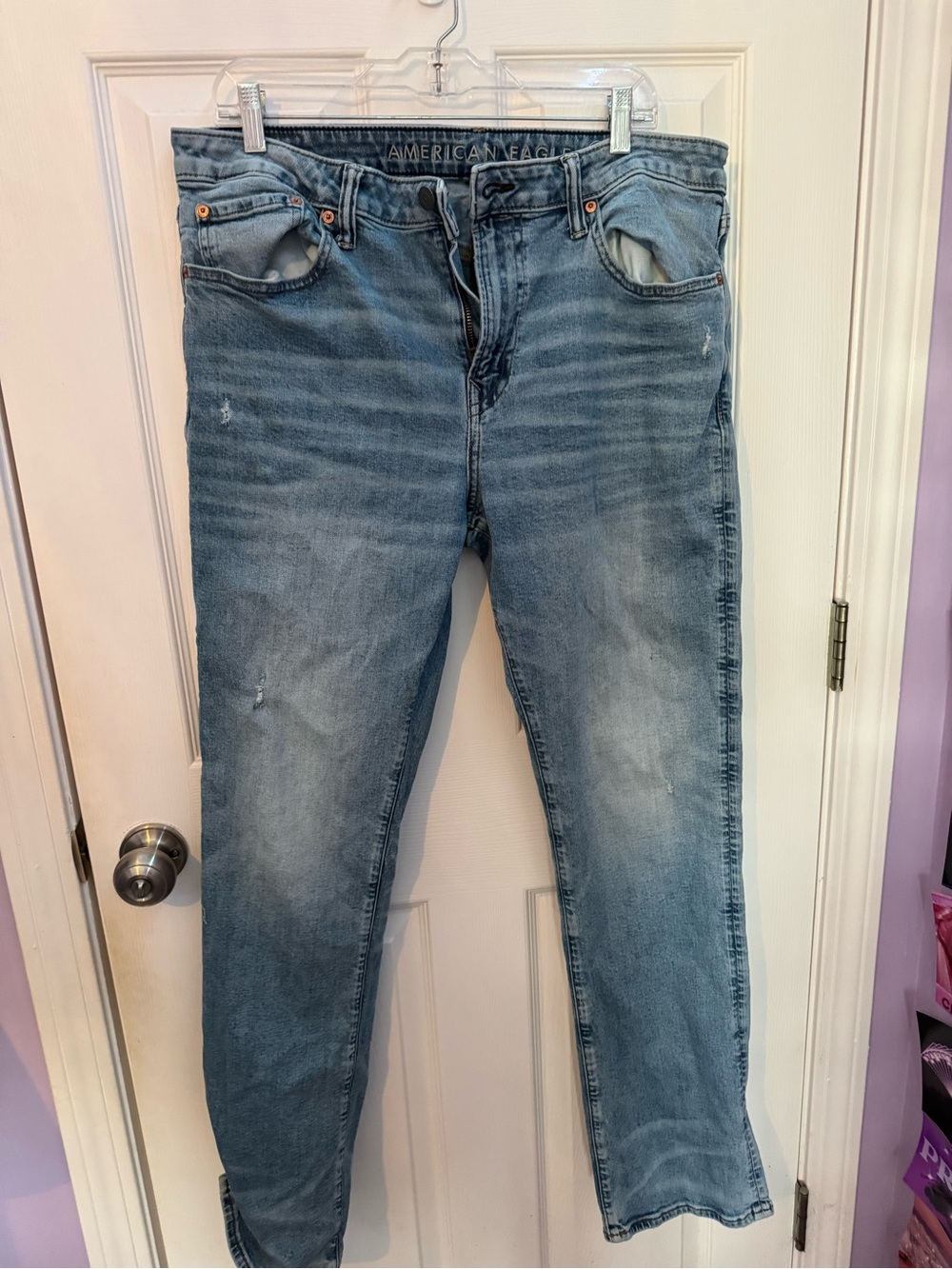 American Eagle Outfitters Men’s Light Blue Slim Straight Jeans